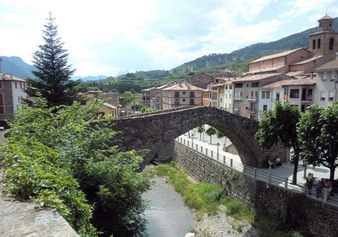 Apartamento Con Encanto En El Pirineo La Pobla de Lillet Eksteriør billede